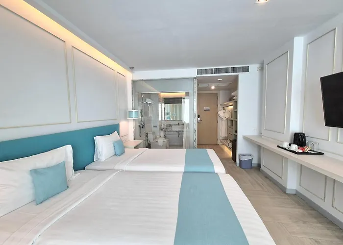 The Bloc Hotel Phuket - Sha Extra Plus